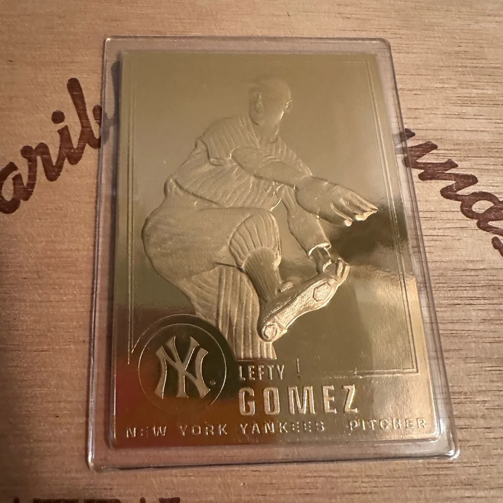 Danbury Mint Lefty Gomez 22KT Gold Sculpted Baseball Card #22 Yankees